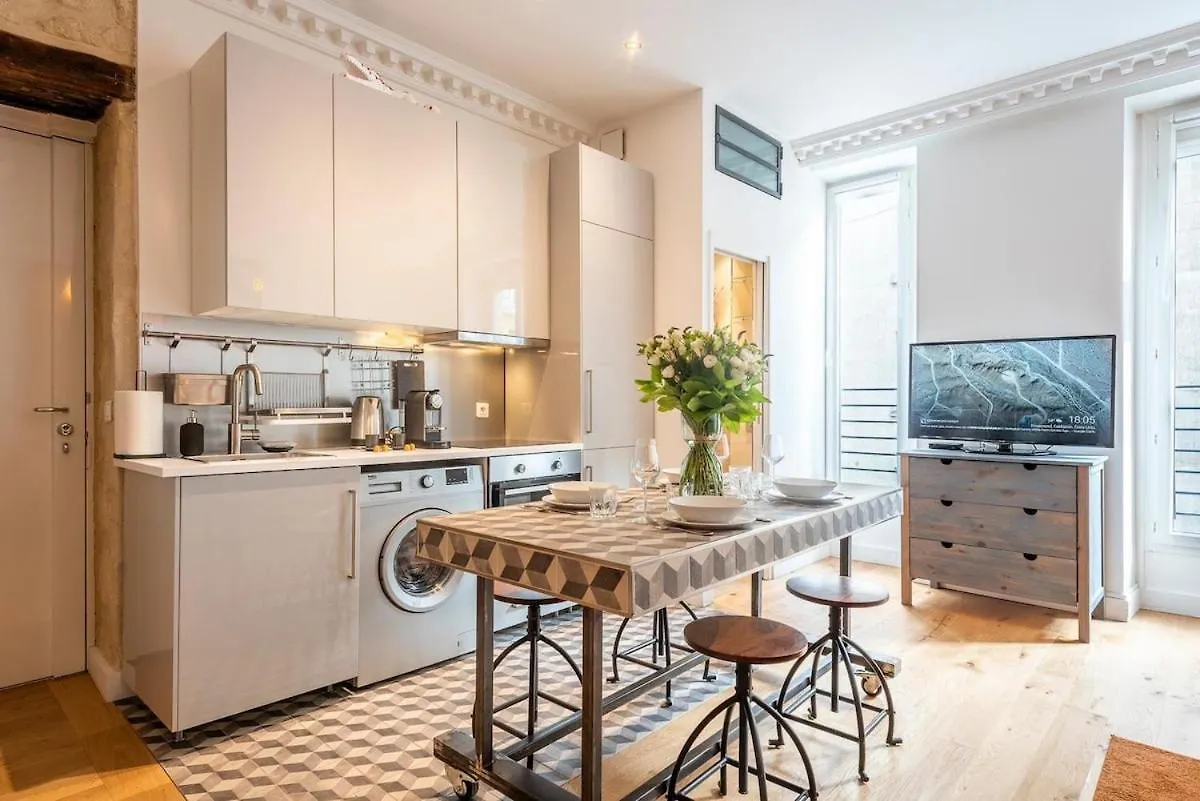 # Republique # Paris2 # Chatelet # 2Bedrooms 0*, Paris France